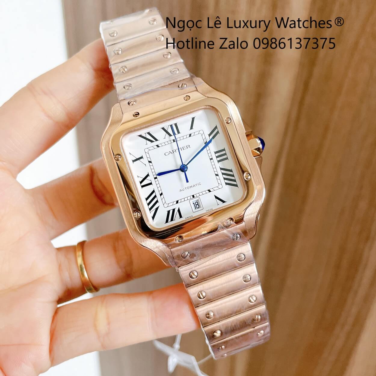 Đồng Hồ Nam Cartier Santos Automatic Dây Kim Loại Vàng Hồng Mặt Trắng Size 38x38mm
