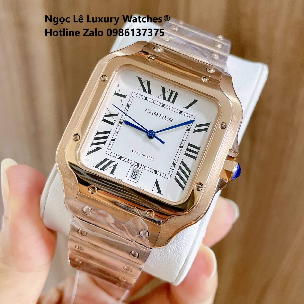 Đồng Hồ Nam Cartier Santos Automatic Dây Kim Loại Vàng Hồng Mặt Trắng Size 38x38mm