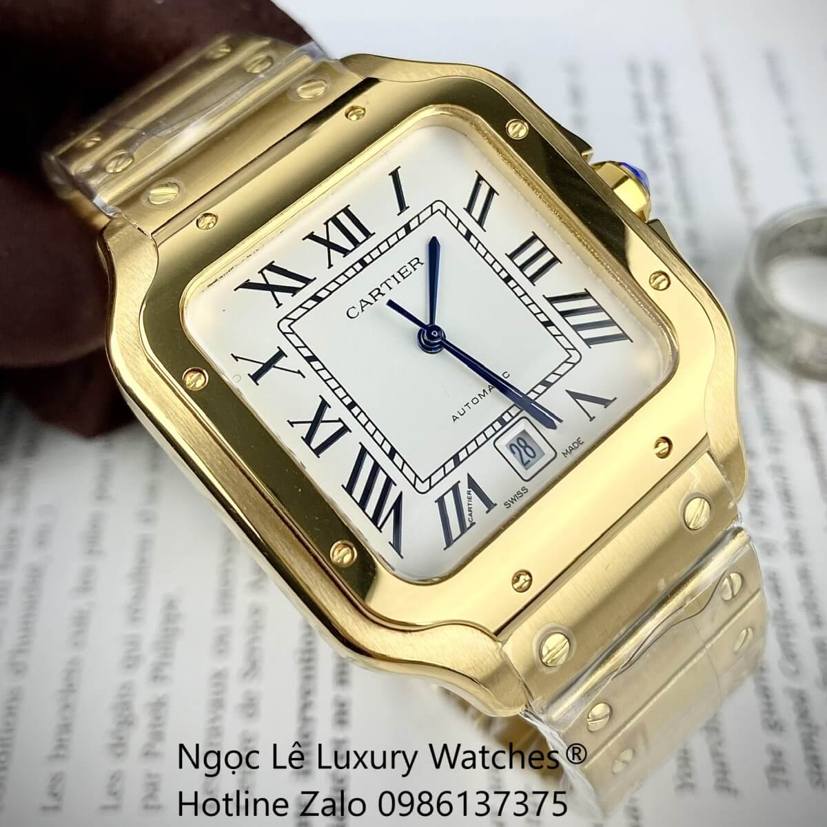 Đồng Hồ Nam Cartier Santos Automatic Dây Kim Loại Vàng Mặt Trắng Size 38x38mm