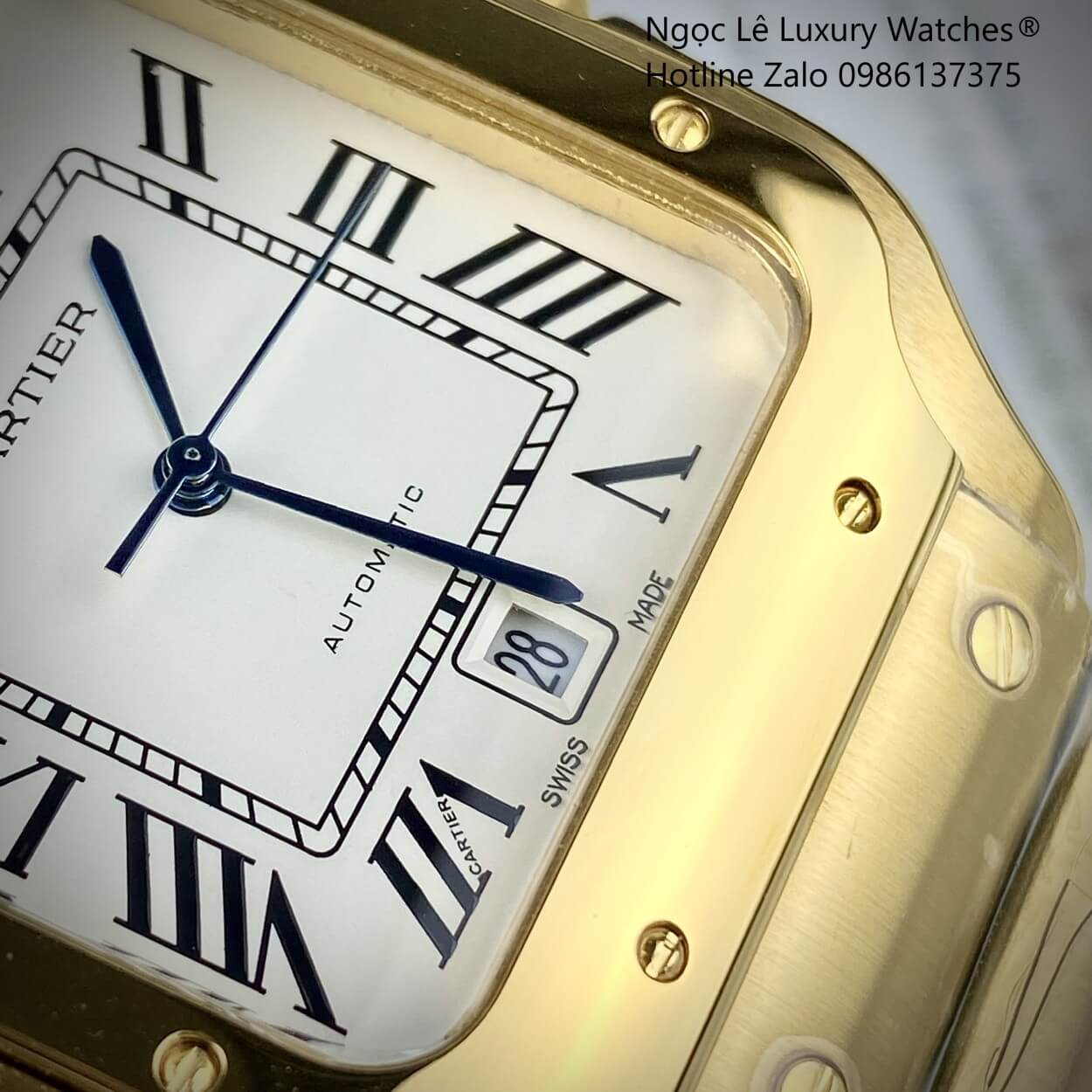 Đồng Hồ Nam Cartier Santos Automatic Dây Kim Loại Vàng Mặt Trắng Size 38x38mm