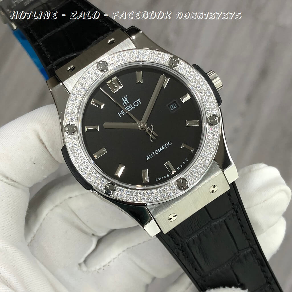 Đồng Hồ Hublot Automatic Da Silicon Đen Đính Đá Silver 42m