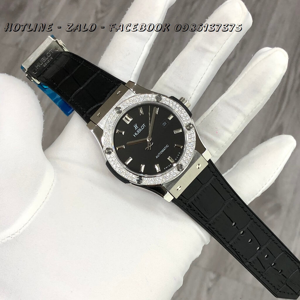 Đồng Hồ Hublot Automatic Da Silicon Đen Đính Đá Silver 42m