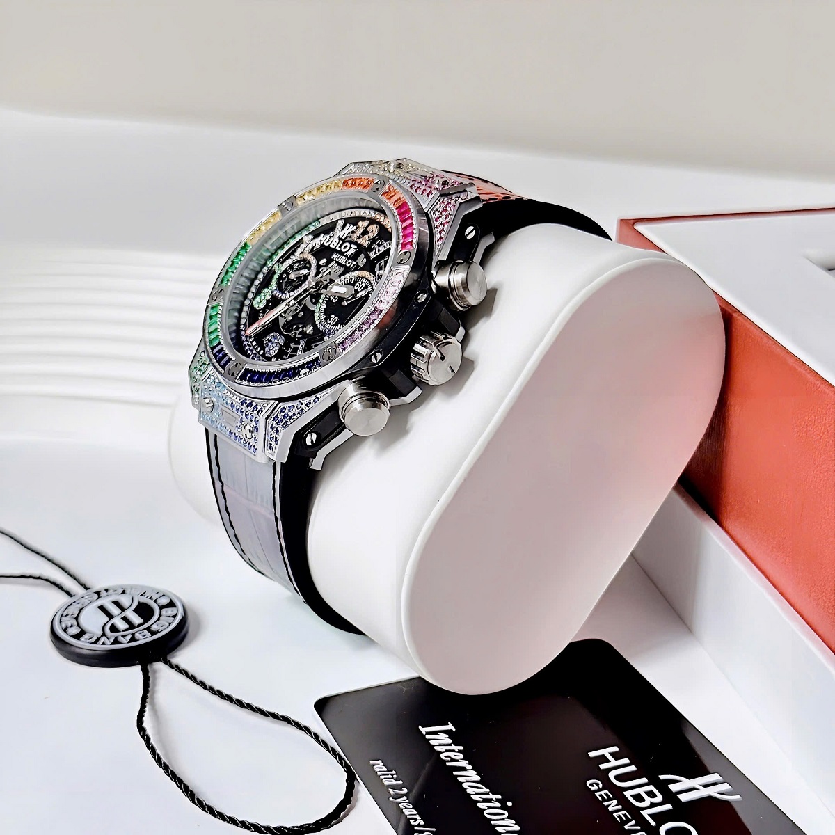 Đồng Hồ Nam Hublot Big Bang Đính Đá Dây Cao Su Bọc Da Vỏ Silver 45mm