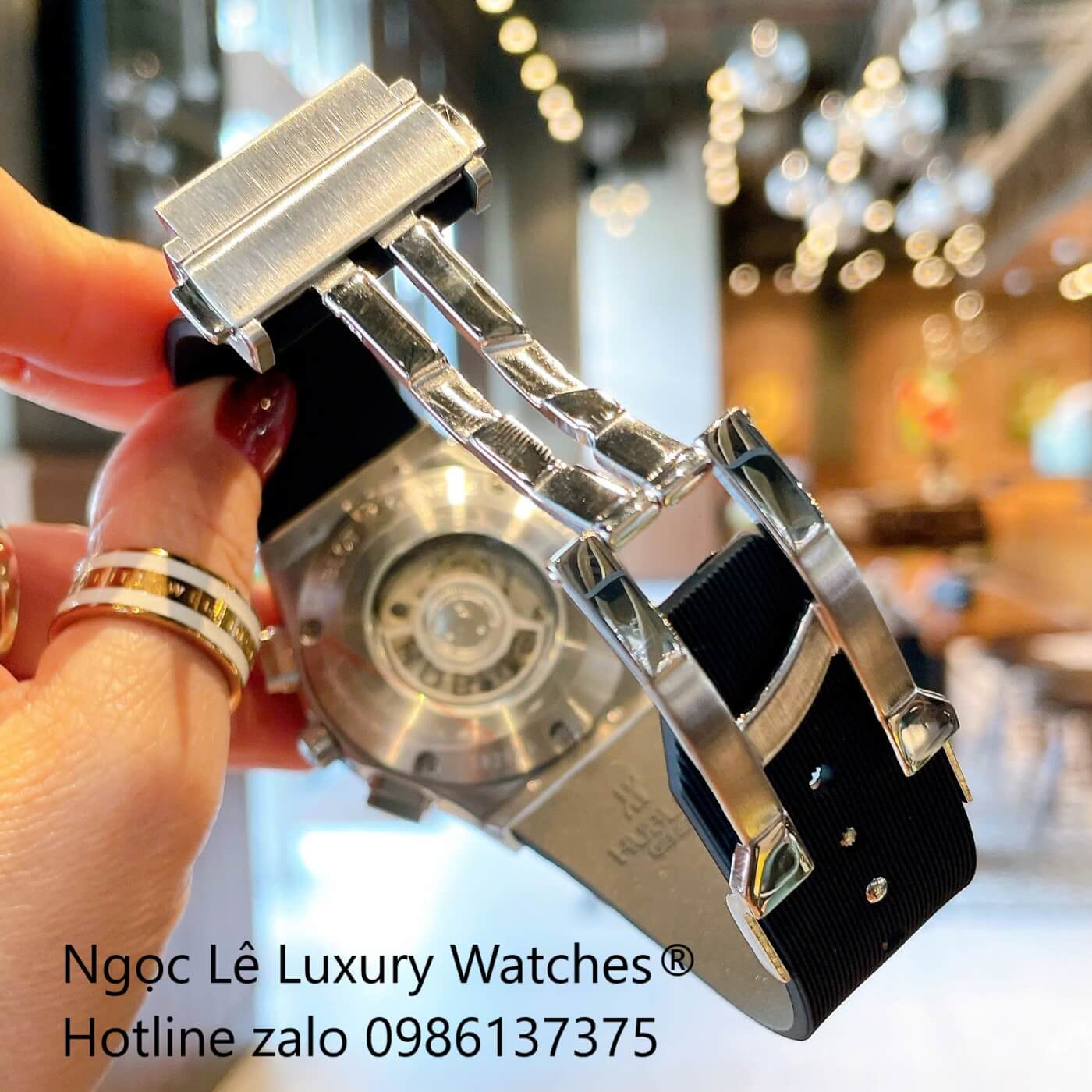 Đồng Hồ Nam Hublot Classic Fusion Automatic Dây Cao Su Đen Viền Thép Đen Size 42mm