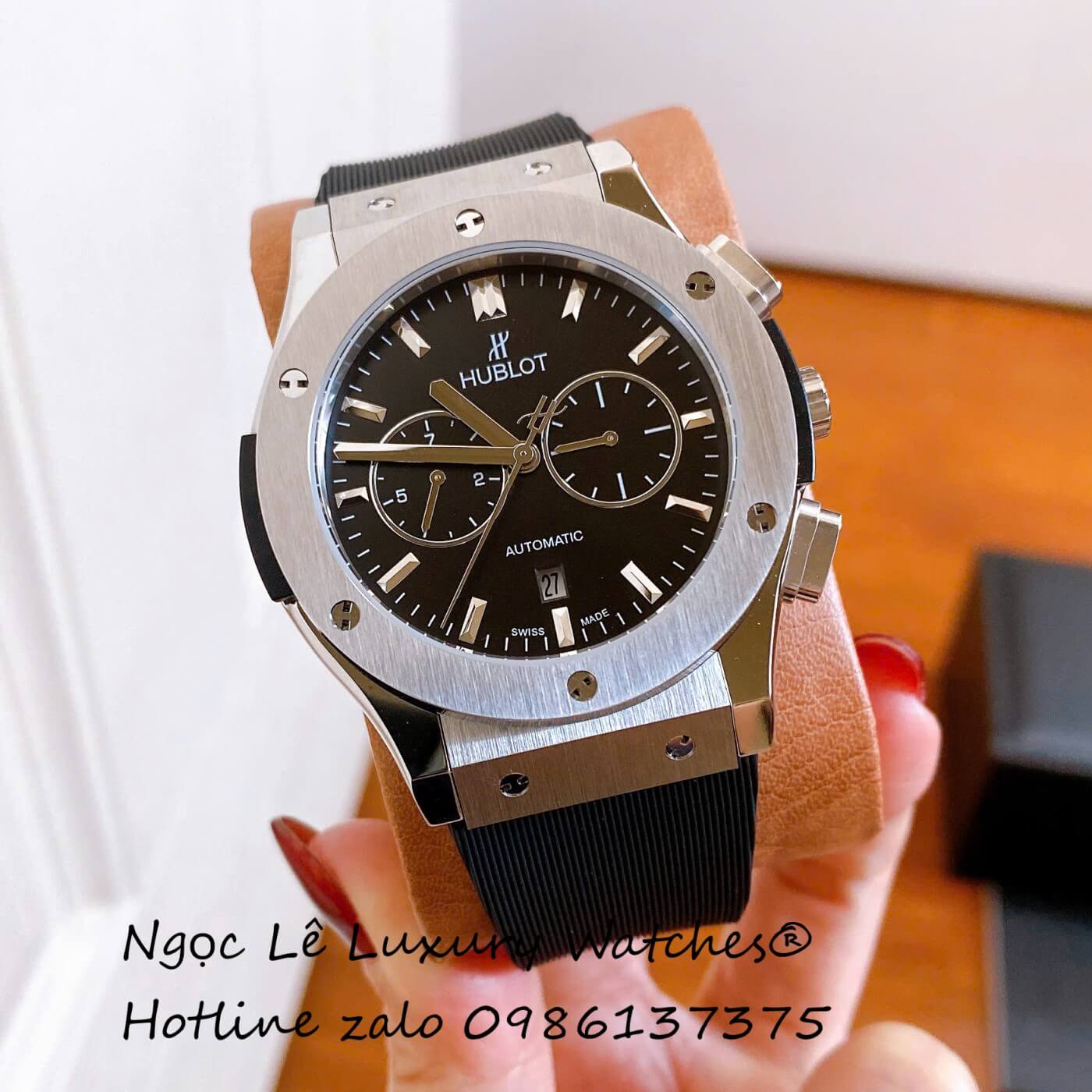 Đồng Hồ Nam Hublot Classic Fusion Automatic Dây Cao Su Đen Mặt Đen Vỏ Thép Silver Size 42mm