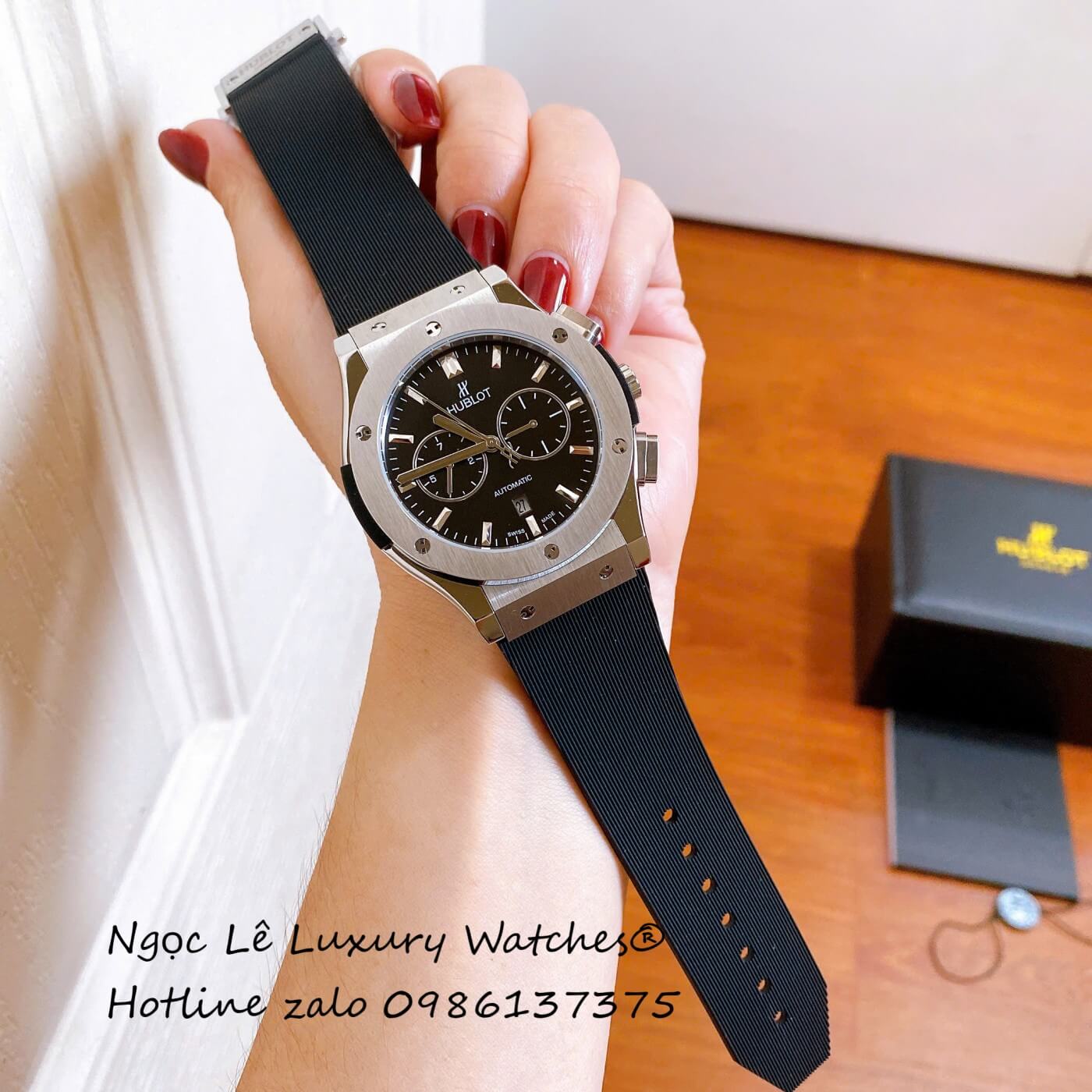 Đồng Hồ Nam Hublot Classic Fusion Automatic Dây Cao Su Đen Mặt Đen Vỏ Thép Silver Size 42mm