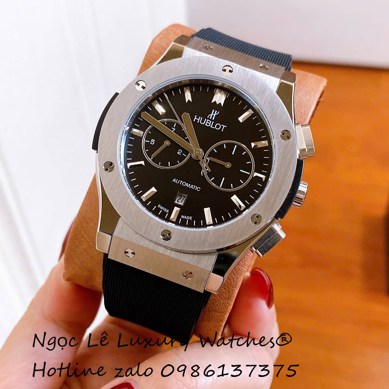 Đồng Hồ Nam Hublot Classic Fusion Automatic Dây Cao Su Đen Mặt Đen Vỏ Thép Silver Size 42mm