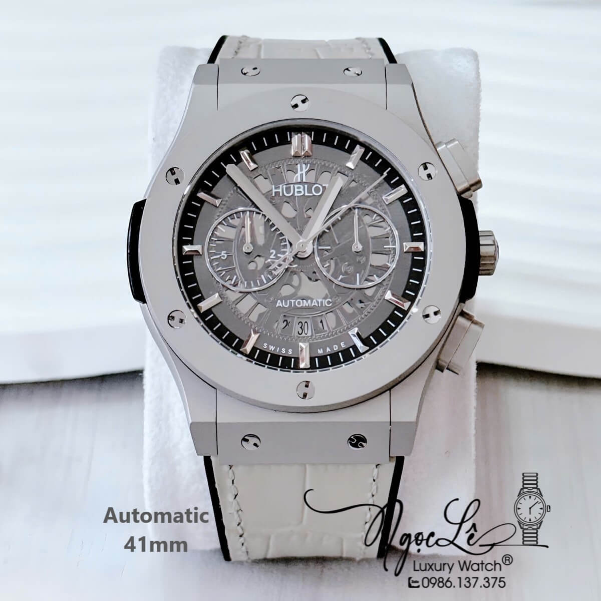 Đồng Hồ Nam Hublot Classic Fusion Automatic Dây Cao Su Bọc Da Xám Thép Mờ Size 41mm Mặt 5 Kim