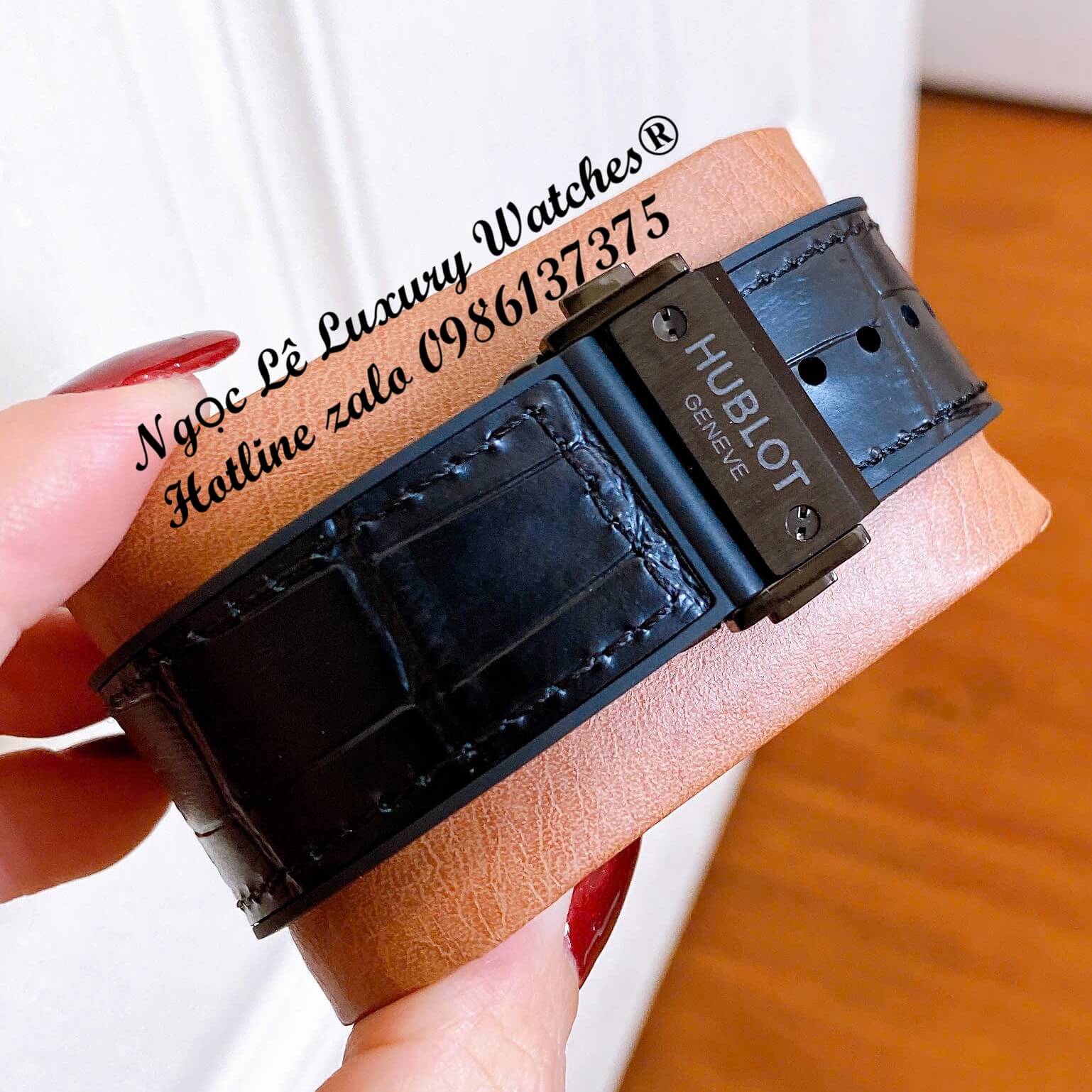 Đồng Hồ Nam Hublot Classic Fusion Automatic Dây Cao Su Đen Vỏ Đen Size 42mm