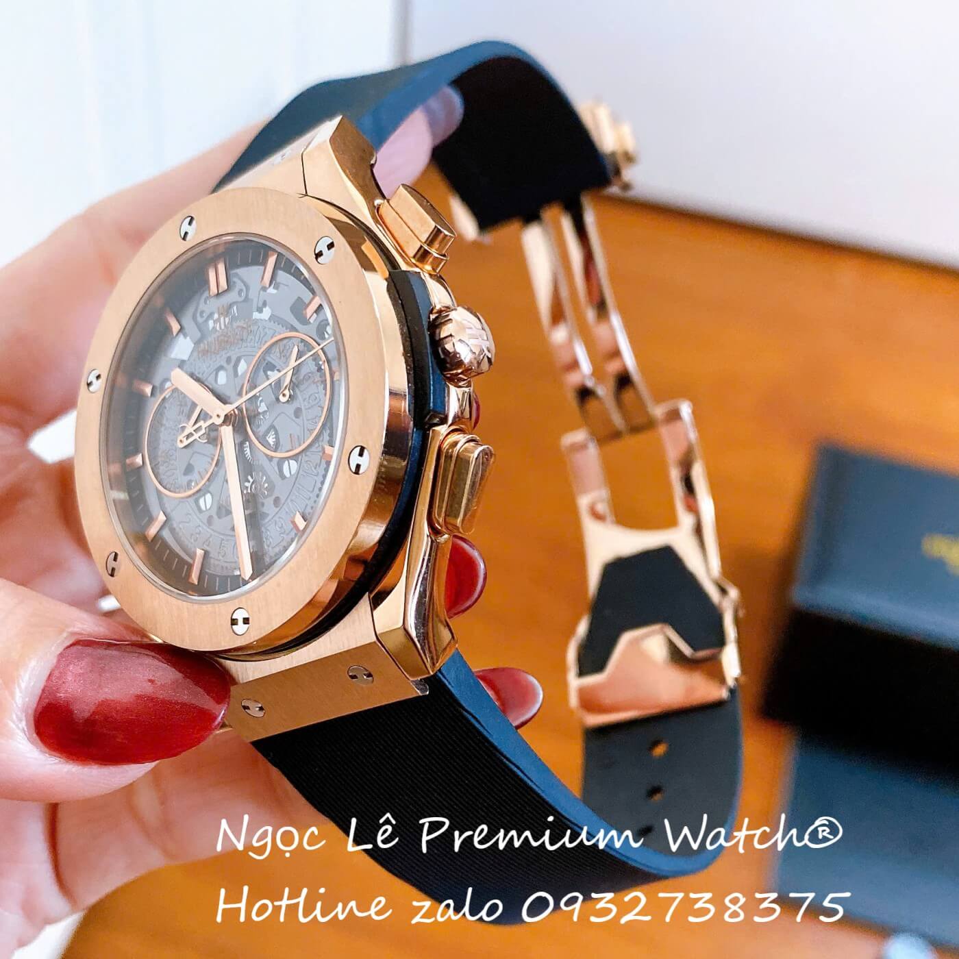 Đồng Hồ Nam Hublot Classic Fusion Automatic Dây Cao Su Đen Vỏ Rose Gold Size 42mm