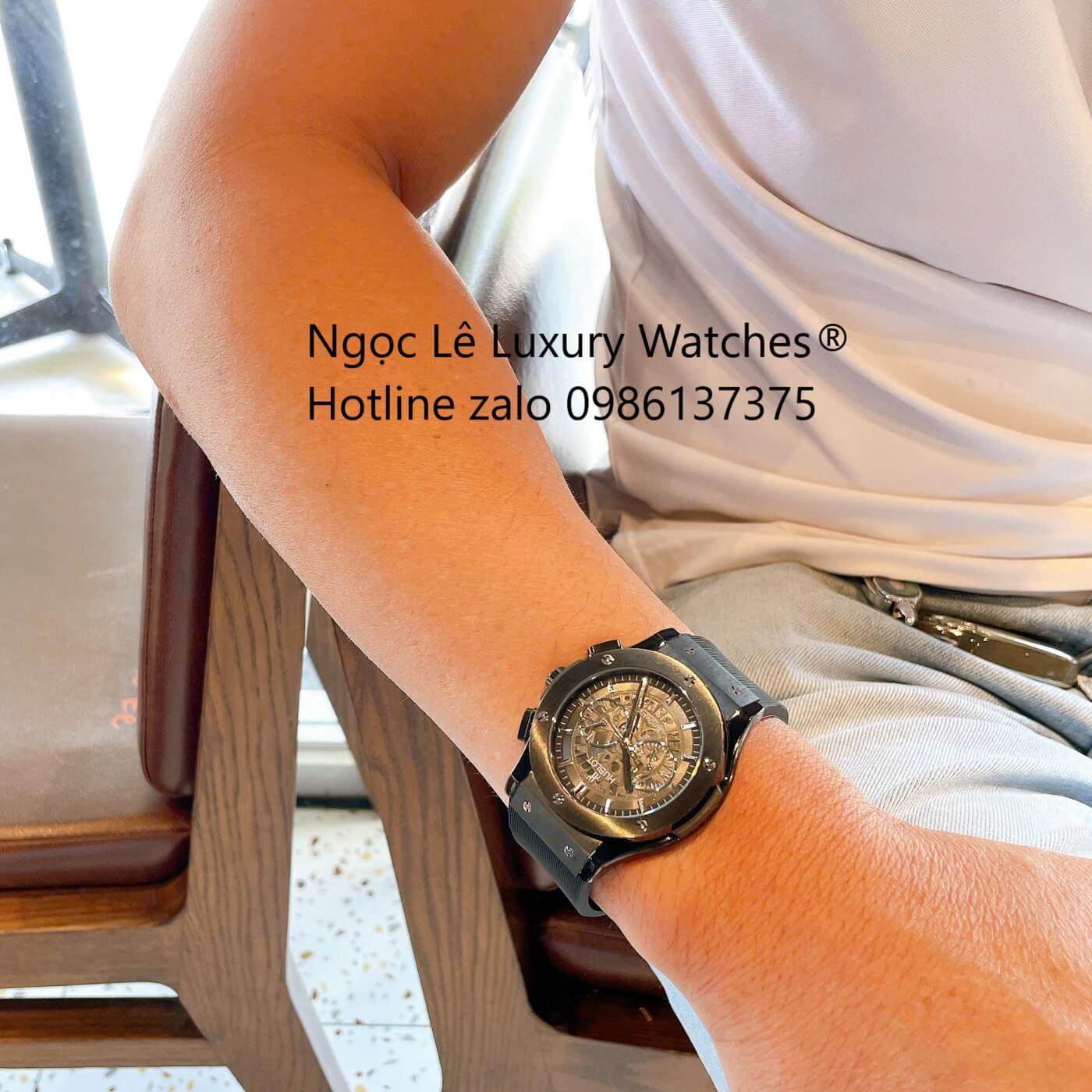 Đồng Hồ Nam Hublot Classic Fusion Automatic Dây Cao Su Đen Vỏ Thép Đen Size 42mm