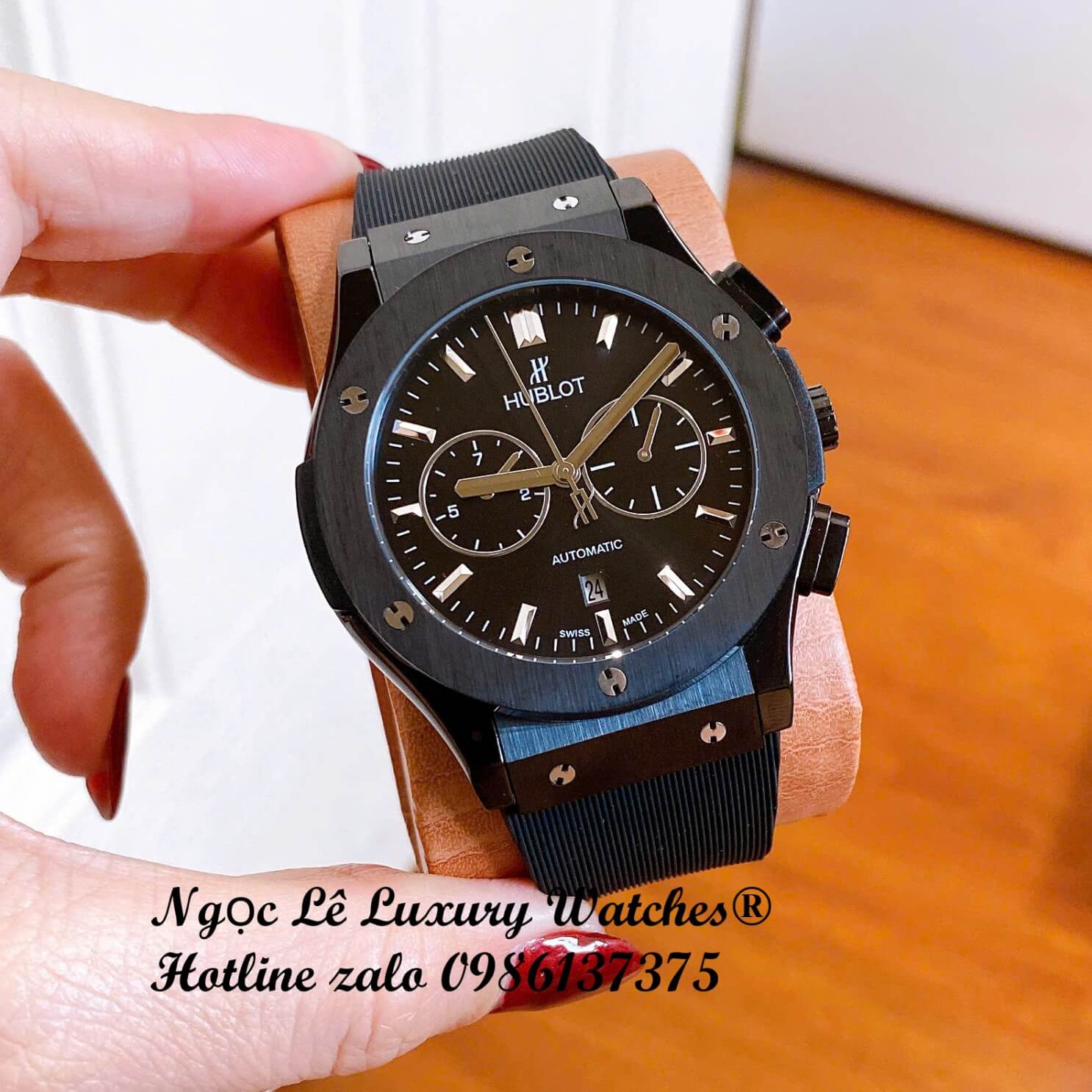 Đồng Hồ Nam Hublot Classic Fusion Automatic Dây Cao Su Đen Vỏ Thép Đen Size 42mm