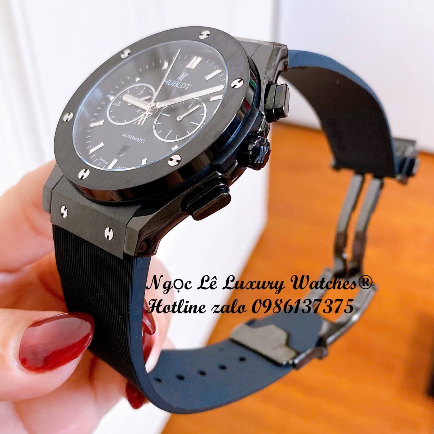 Đồng Hồ Nam Hublot Classic Fusion Automatic Dây Cao Su Đen Vỏ Thép Đen Size 42mm