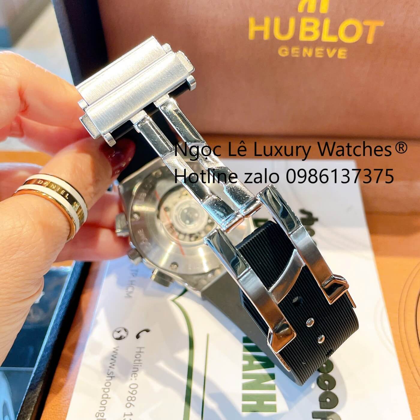 Đồng Hồ Nam Hublot Classic Fusion Automatic Dây Cao Su Đen Vỏ Thép Silver Size 42mm