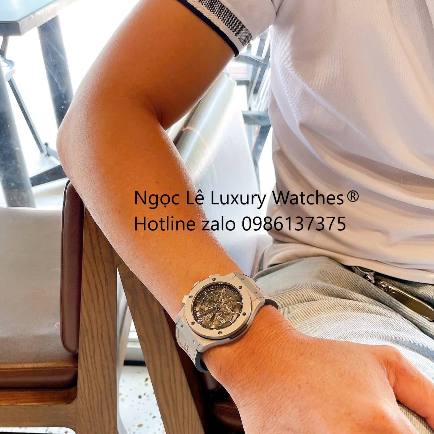 Đồng Hồ Nam Hublot Classic Fusion Automatic Dây Da Xám Vỏ Thép Mờ Silver Size 42mm