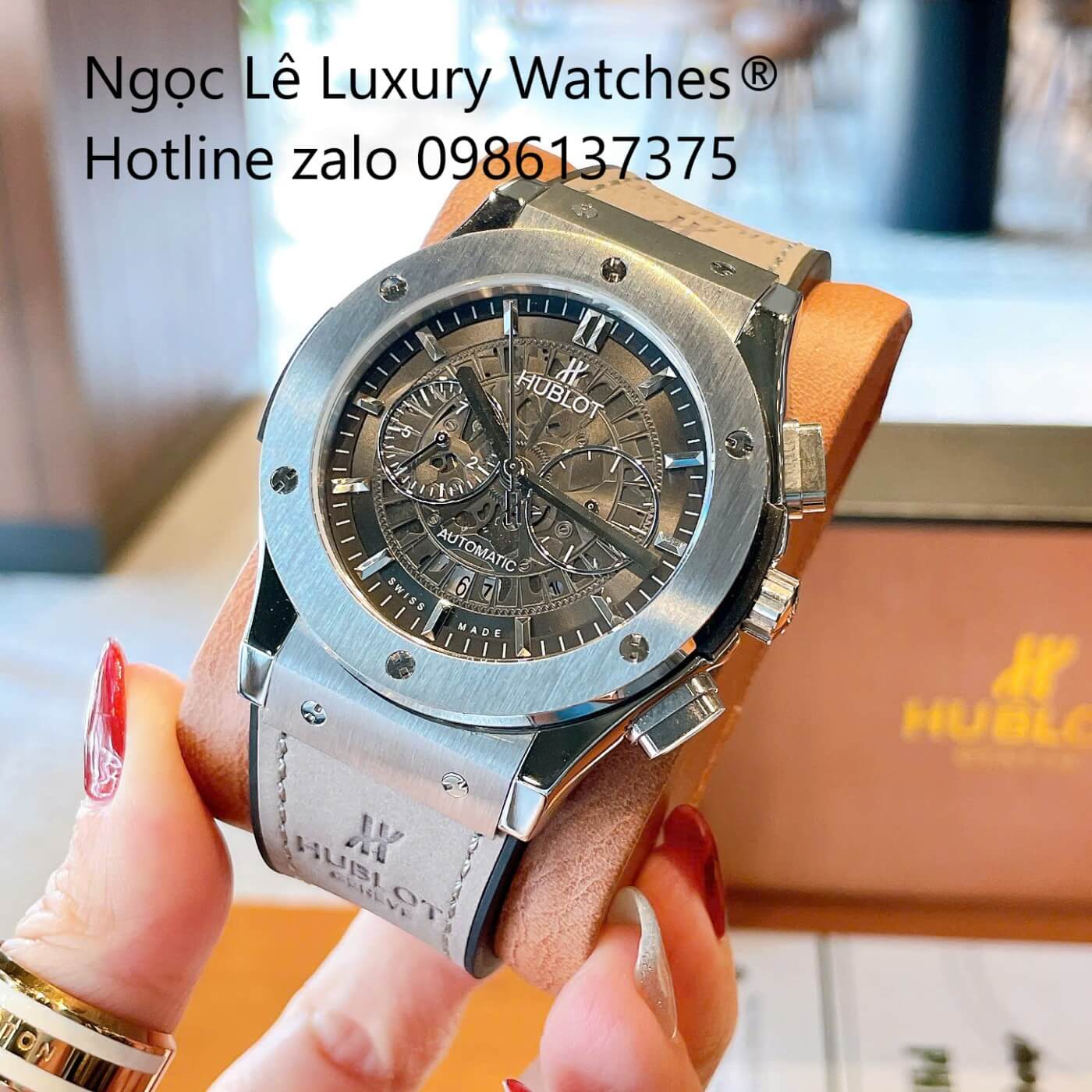 Đồng Hồ Nam Hublot Classic Fusion Automatic Dây Da Xám Vỏ Thép Silver Size 42mm