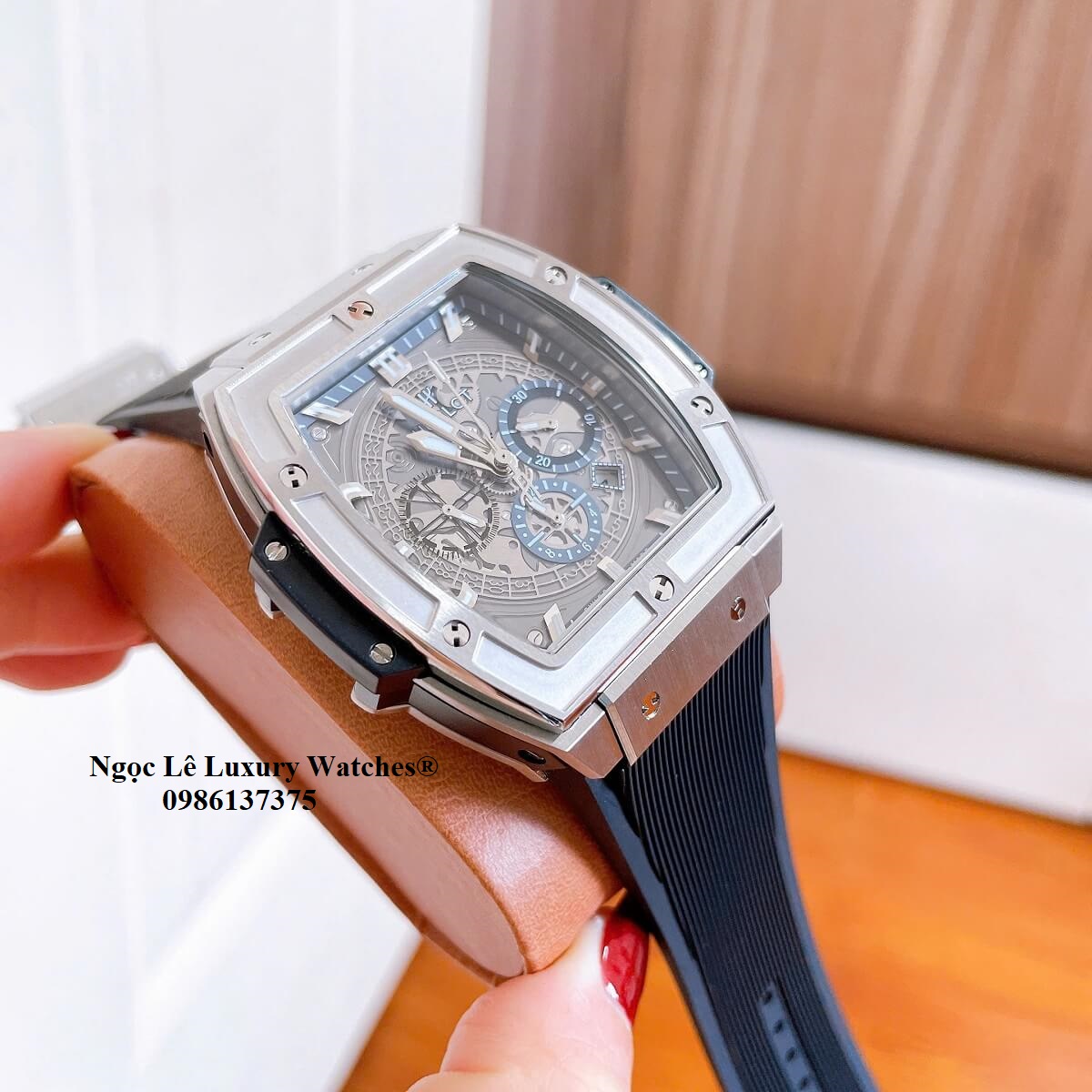 Đồng hồ nam Hublot Spirit Of Big Bang máy tự động dây cao su đen vỏ silver size 42mm