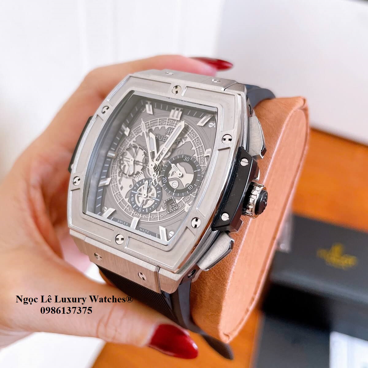 Đồng hồ nam Hublot Spirit Of Big Bang máy tự động dây cao su đen vỏ silver size 42mm