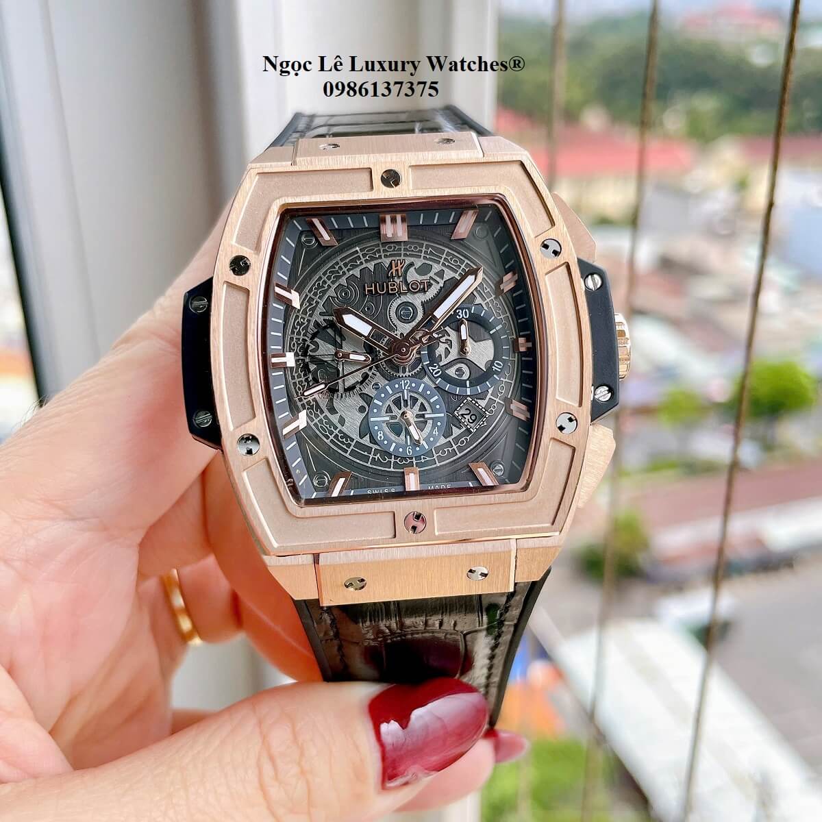 Đồng hồ nam Hublot Spirit Of Big Bang máy tự động dây cao su bọc da đen vỏ vàng hồng size 42mm
