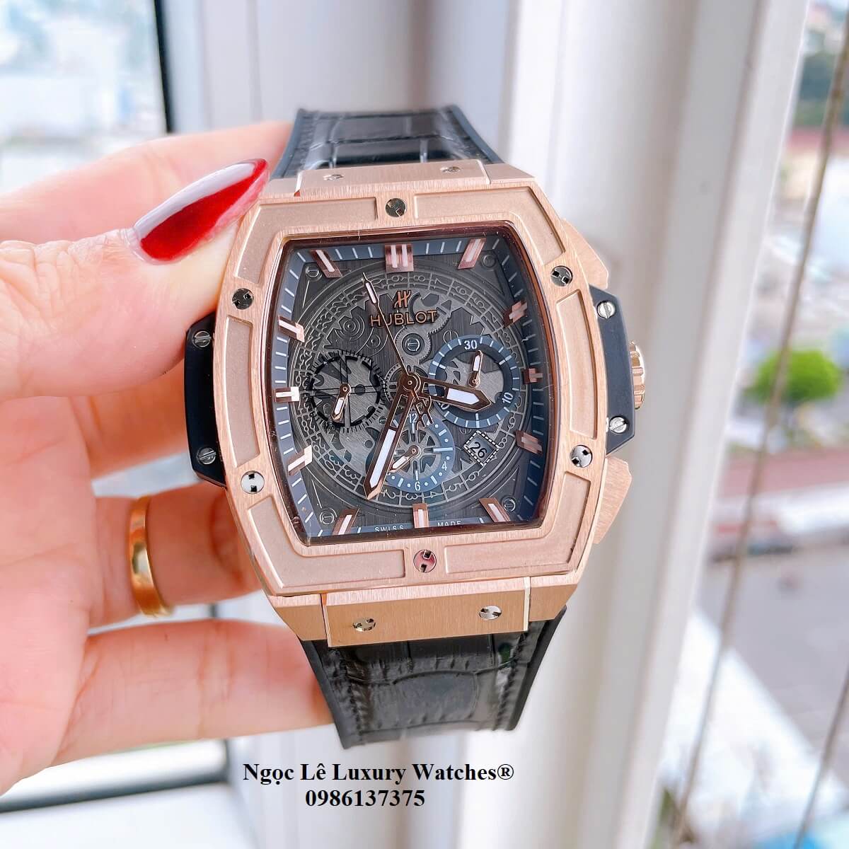 Đồng hồ nam Hublot Spirit Of Big Bang máy tự động dây cao su bọc da đen vỏ vàng hồng size 42mm