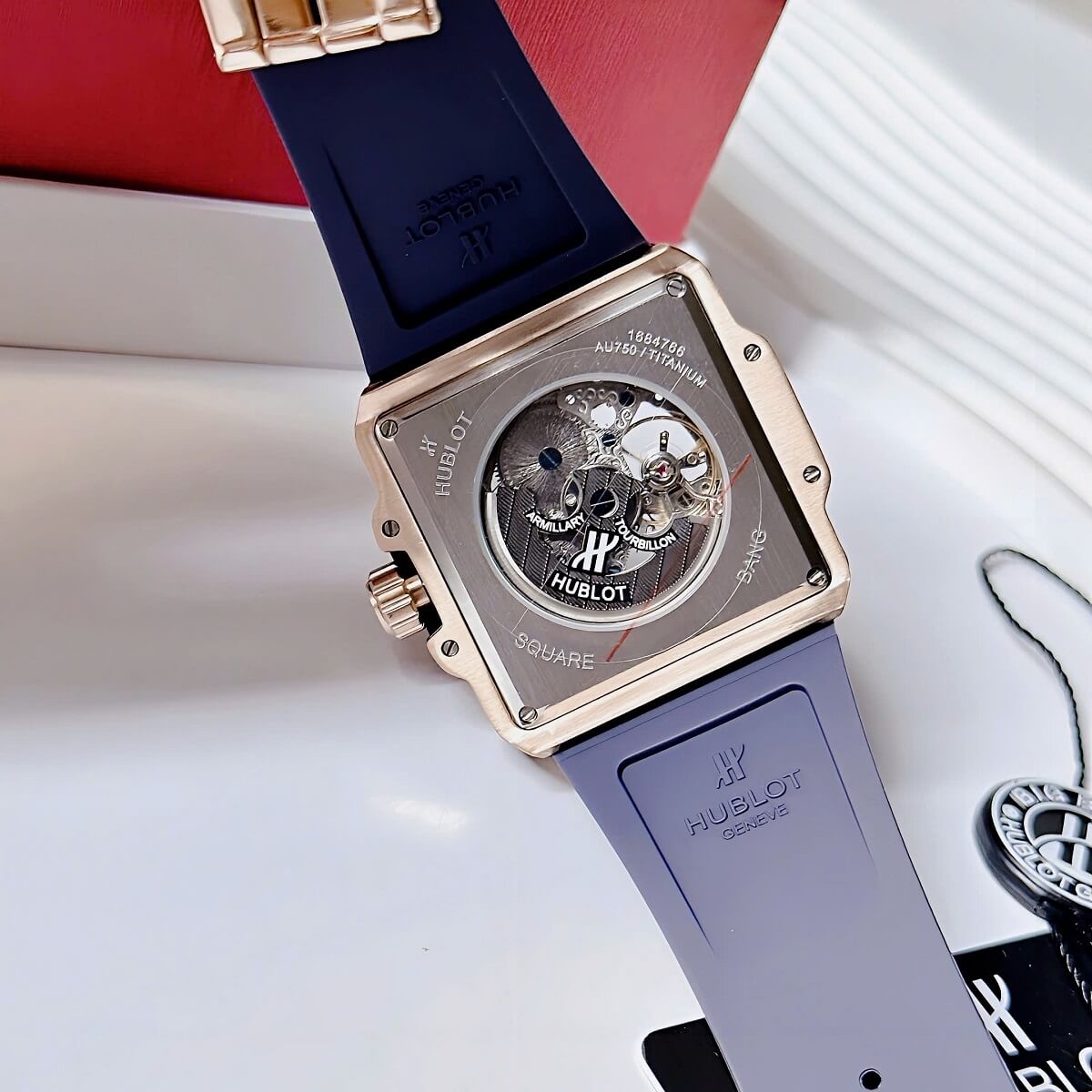 Đồng Hồ Nam Hublot Square Bang Máy Tự Động Dây Silicone Xanh Vỏ Rose 42mm