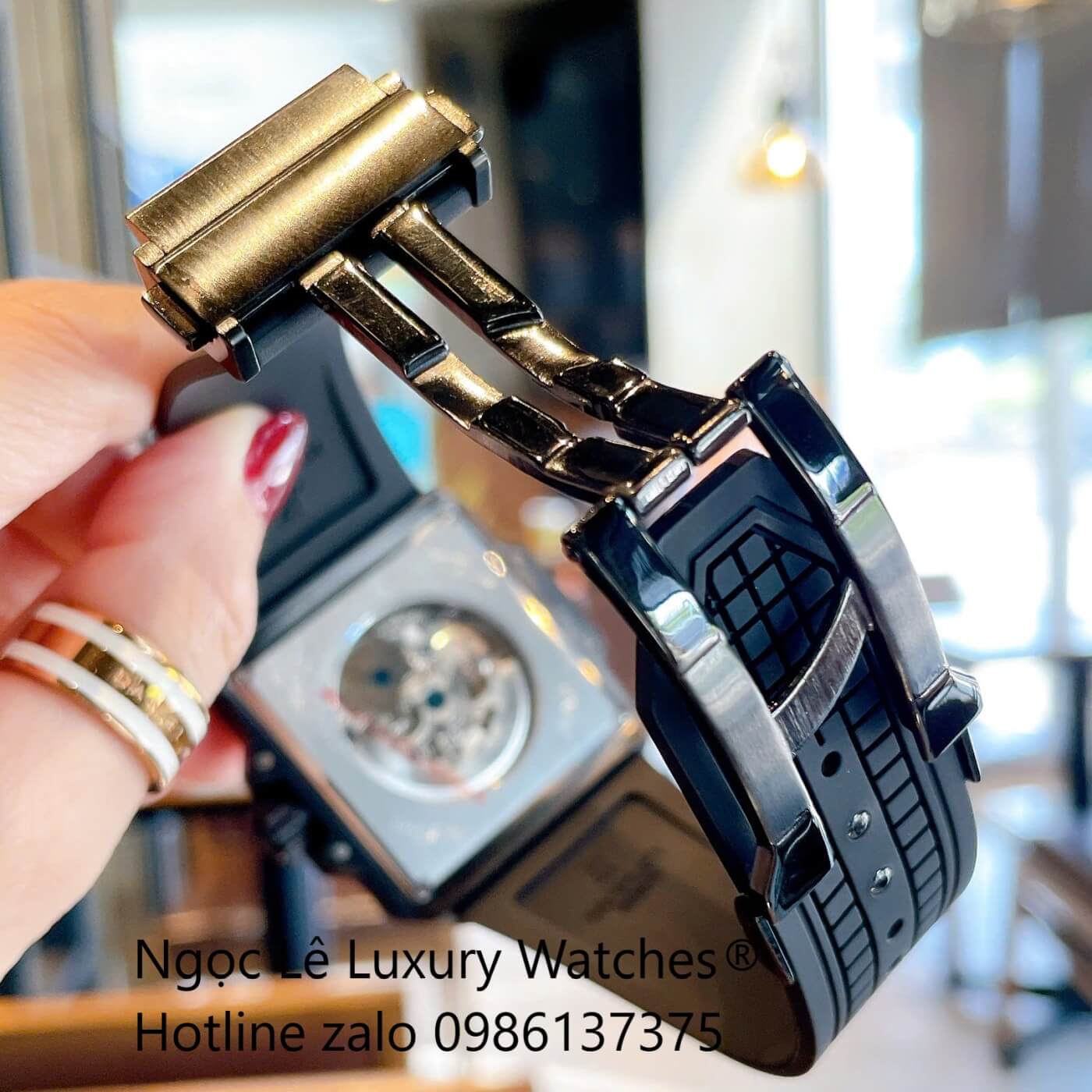 Đồng Hồ Nam Hublot Square Bang Unico Automatic Dây Cao Su Đen Vỏ Thép Đen Size 42mm