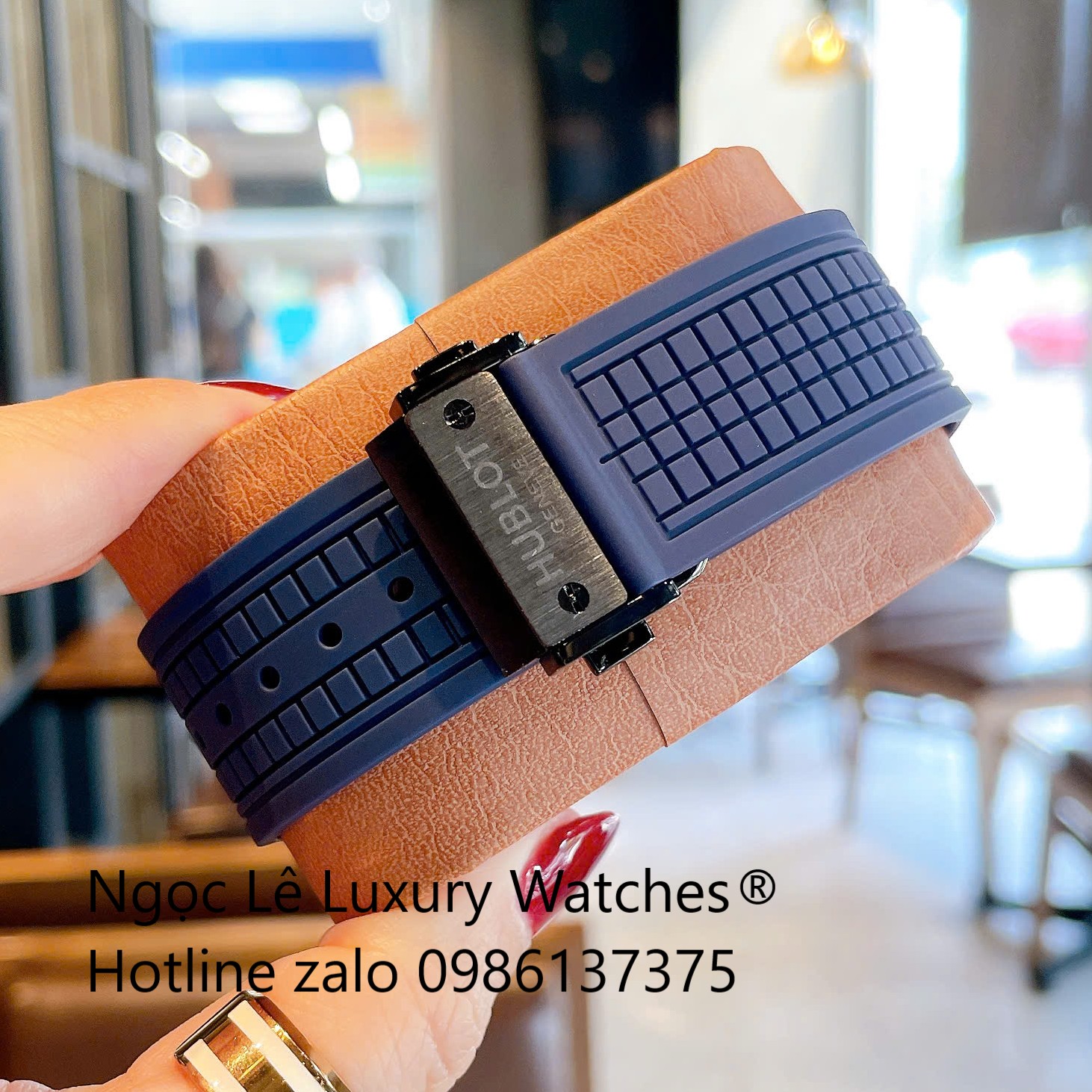 Đồng Hồ Nam Hublot Square Bang Unico Automatic Dây Cao Su Xanh Navy Vỏ Xanh Size 42mm