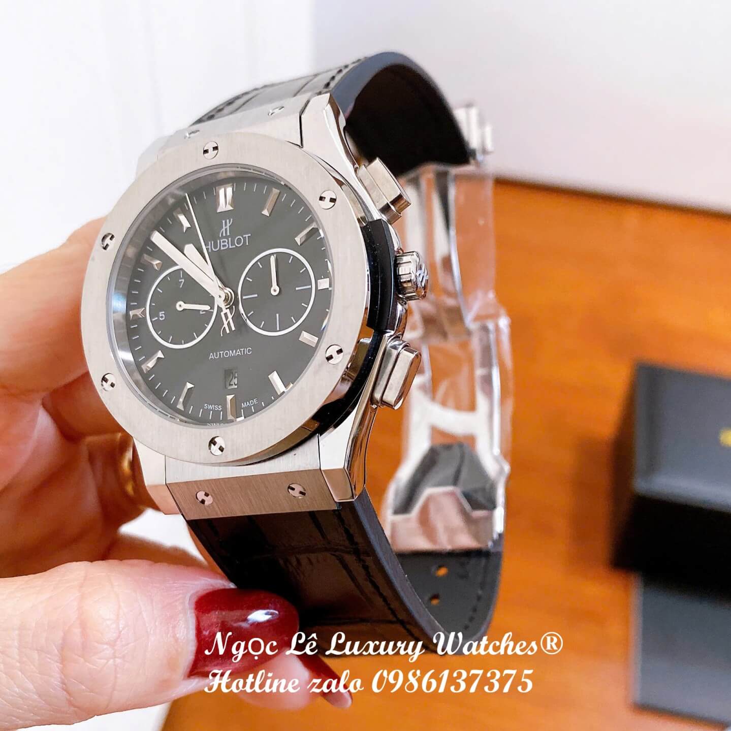 Đồng Hồ Nam Hublot Classic Fusion Automatic Dây Da Đen Mặt Đen Vỏ Thép Silver Size 42mm
