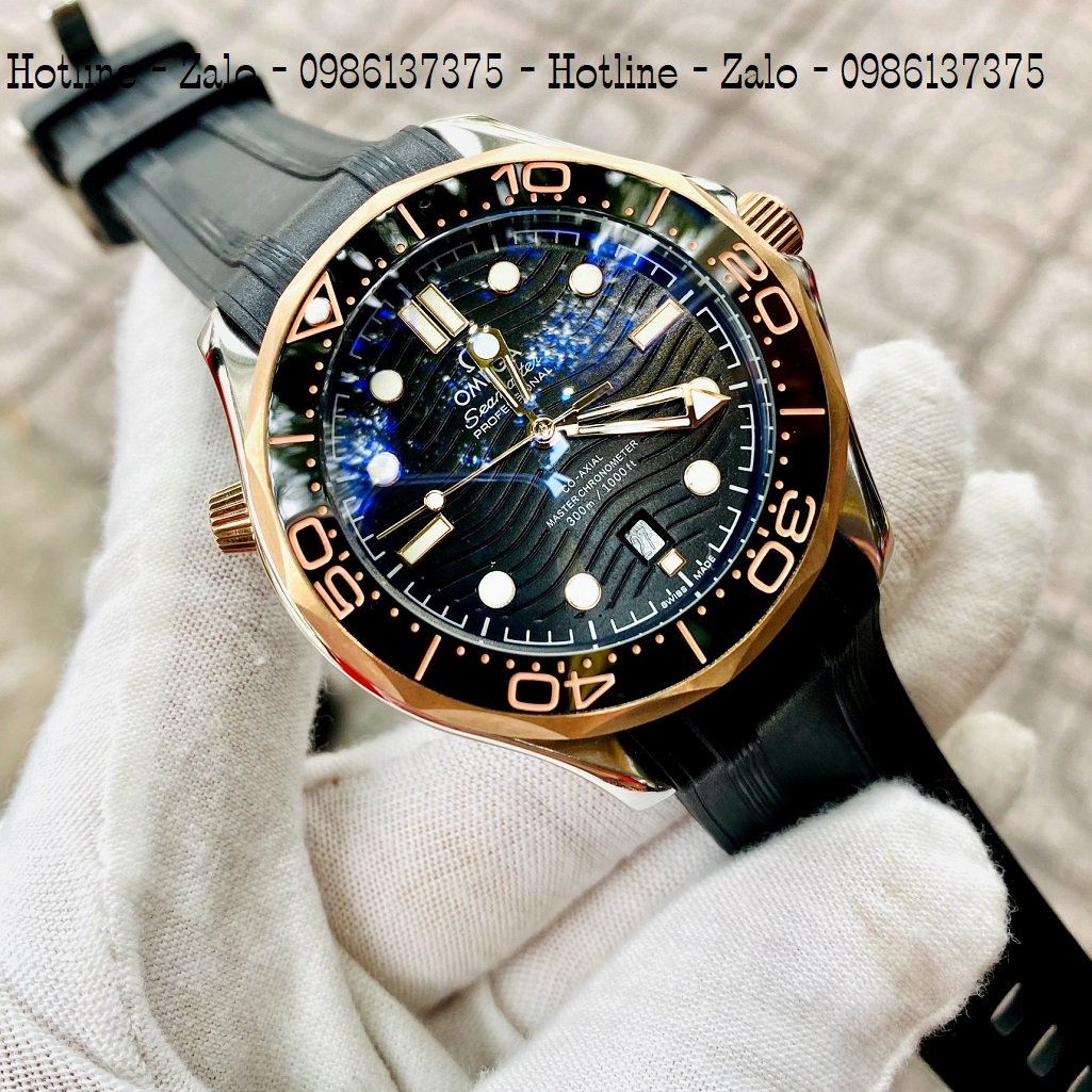 Đồng Hồ Nam OMEGA 007 Automatic Dây Silicon Đen Mặt Đen 40mm