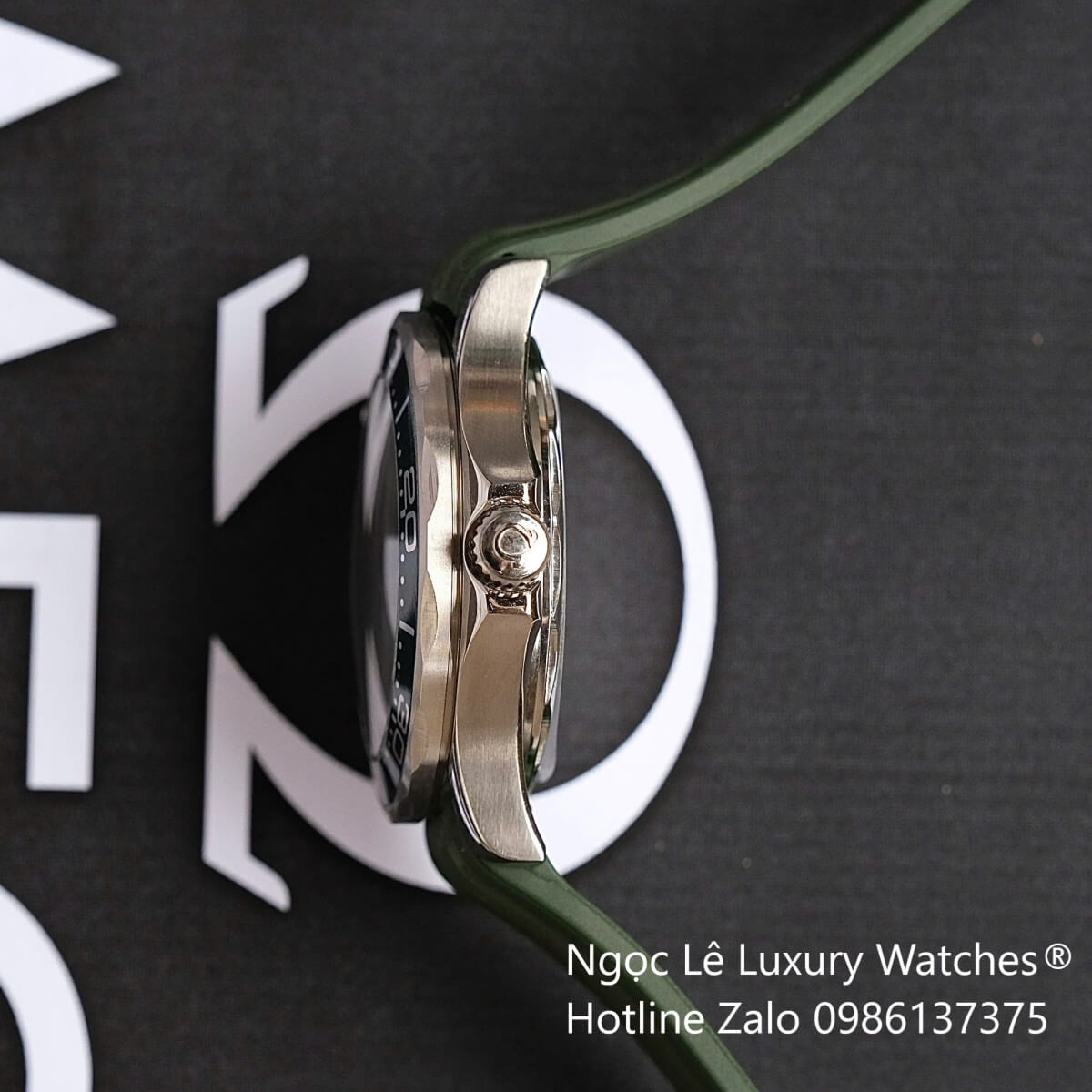 Đồng Hồ Nam Omega Seamaster Diver Automatic Dây Cao Su Đen Size 41mm - Vỏ Bạc Mặt Xanh Rêu