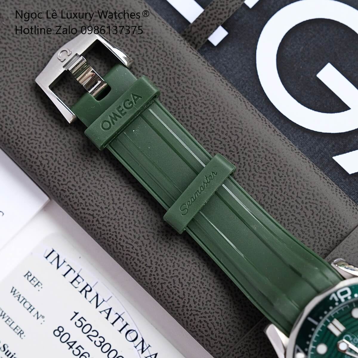 Đồng Hồ Nam Omega Seamaster Diver Automatic Dây Cao Su Đen Size 41mm - Vỏ Bạc Mặt Xanh Rêu