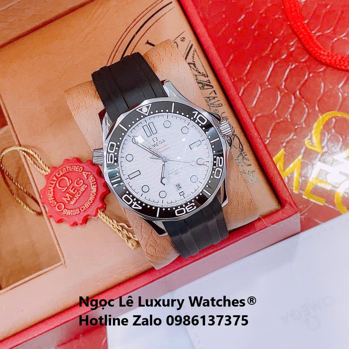 Đồng Hồ Nam Omega Seamaster Diver Automatic Dây Cao Su Đen Size 41mm - Vỏ Bạc Mặt Trắng Viền Đen