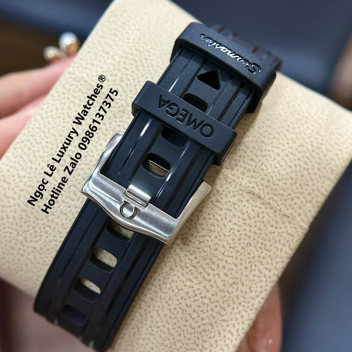 Đồng Hồ Nam Omega Seamaster Diver Automatic Dây Cao Su Đen Size 41mm - Vỏ Demi Rose Mặt Đen