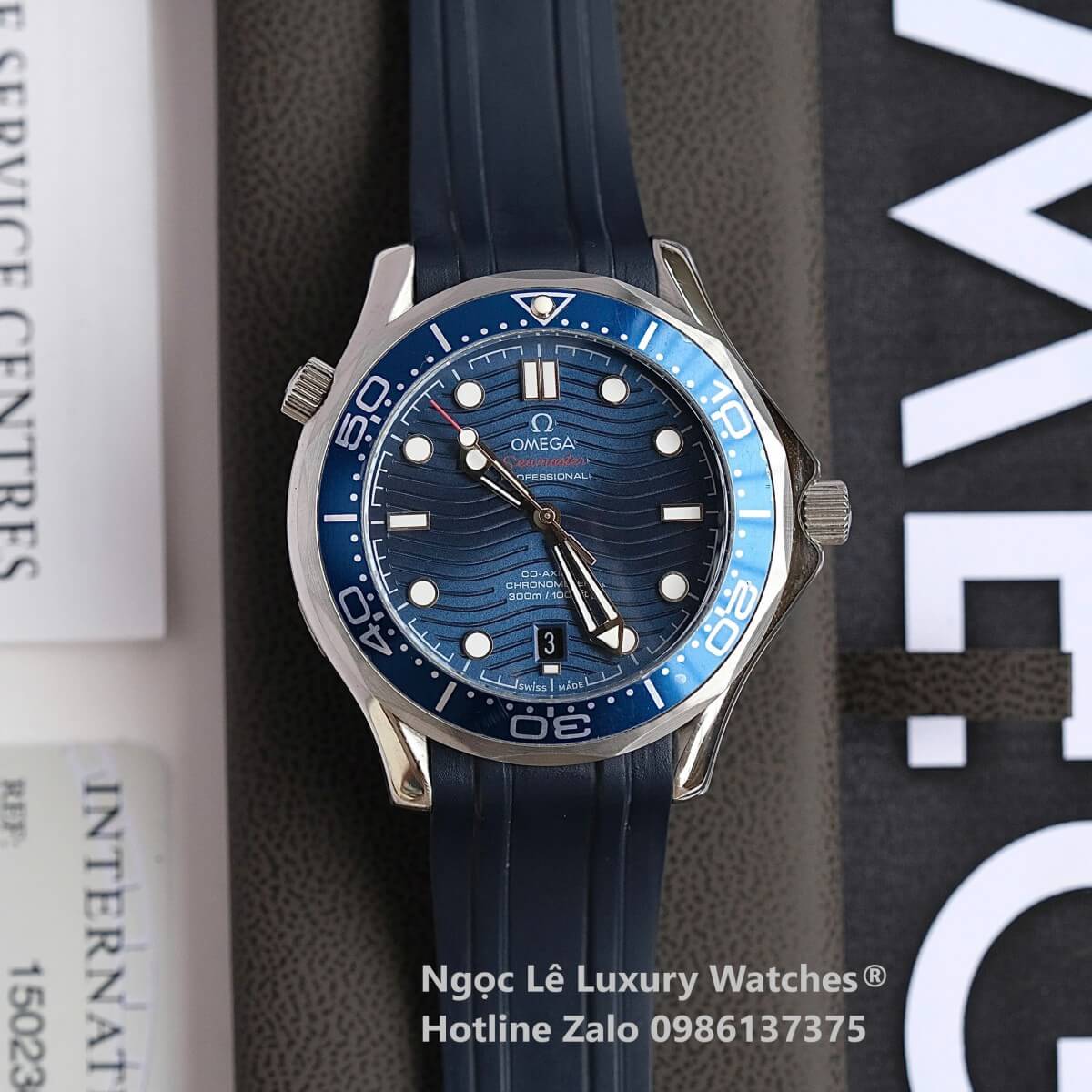 Đồng Hồ Nam Omega Seamaster Diver Automatic Dây Cao Su Xanh Size 41mm - Vỏ Bạc Mặt Xanh