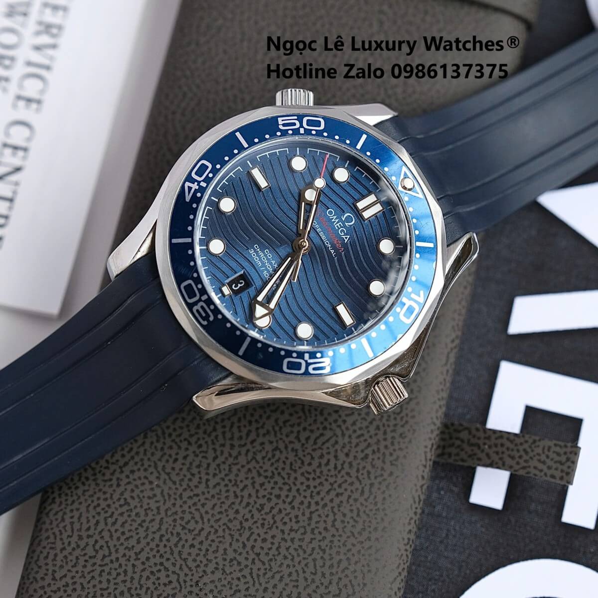 Đồng Hồ Nam Omega Seamaster Diver Automatic Dây Cao Su Xanh Size 41mm - Vỏ Bạc Mặt Xanh