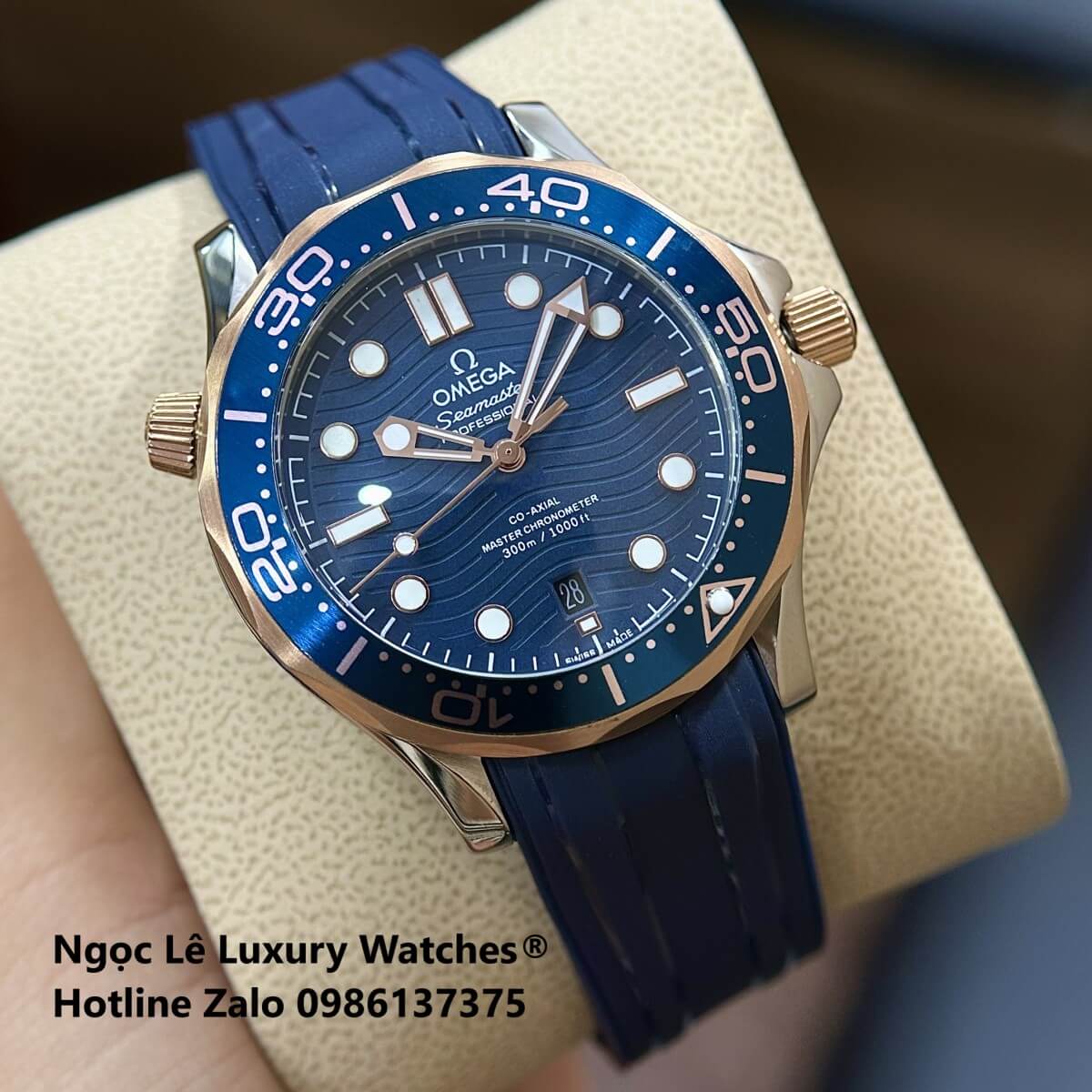 Đồng Hồ Nam Omega Seamaster Diver Automatic Dây Cao Su Xanh Size 41mm - Vỏ Demi Rose Mặt Xanh