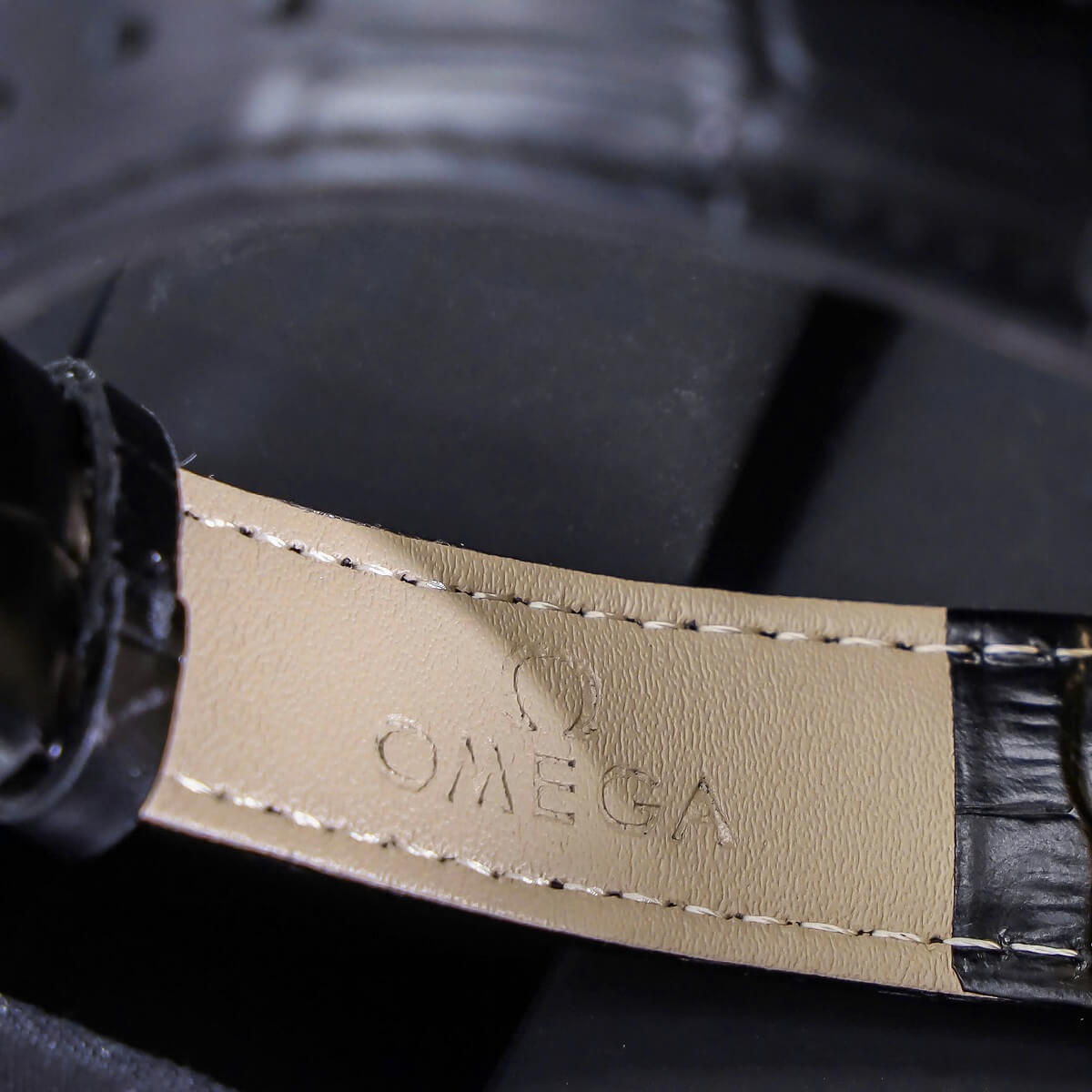 Đồng Hồ Nam Omega Thuyền Buồm Tự Động Dây Da Đen Vỏ Gold White Size 40mm
