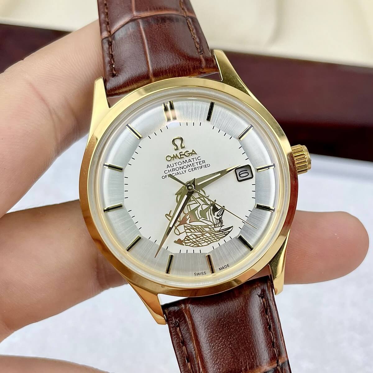 Đồng Hồ Nam Omega Thuyền Buồm Tự Động Dây Da Nâu Vỏ Gold White Size 40mm