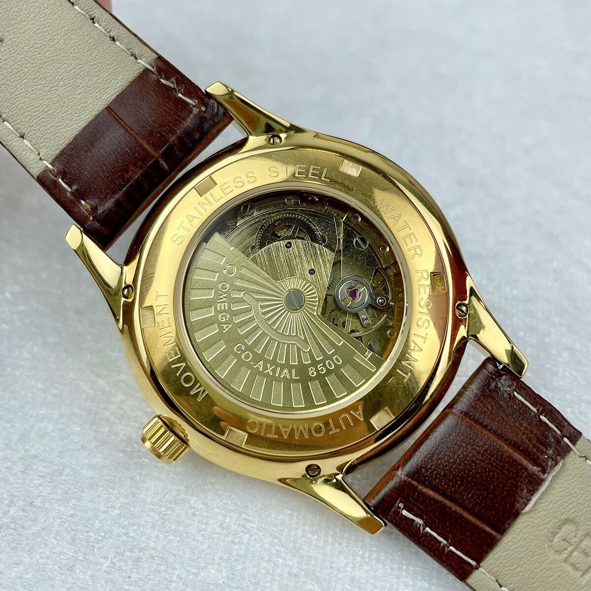 Đồng Hồ Nam Omega Thuyền Buồm Tự Động Dây Da Nâu Vỏ Gold White Size 40mm