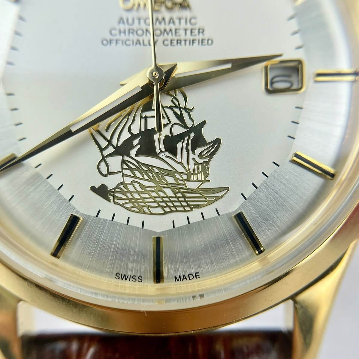 Đồng Hồ Nam Omega Thuyền Buồm Tự Động Dây Da Nâu Vỏ Gold White Size 40mm