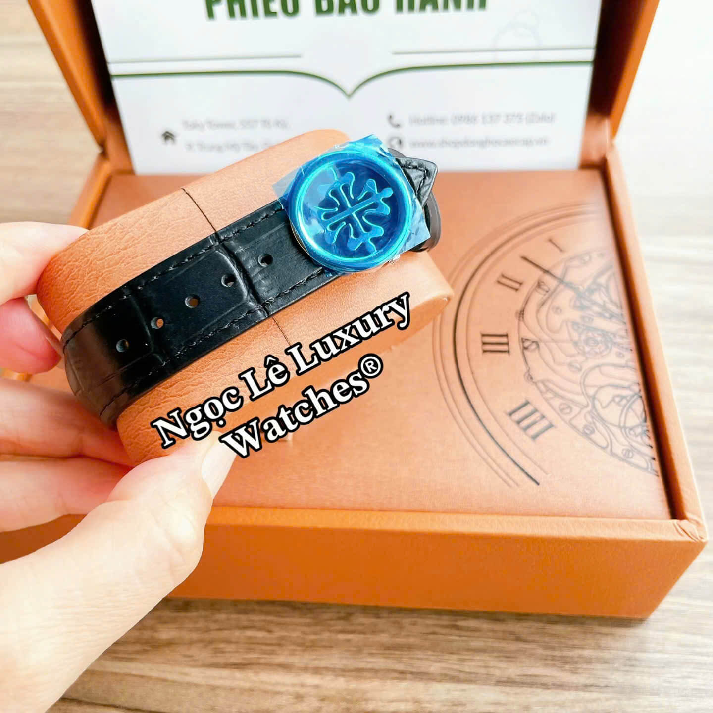 Đồng Hồ Nam Patek Philippe Complications Tự Động Dây Da Đen Mặt Trắng Vỏ Bạc Size 40mm