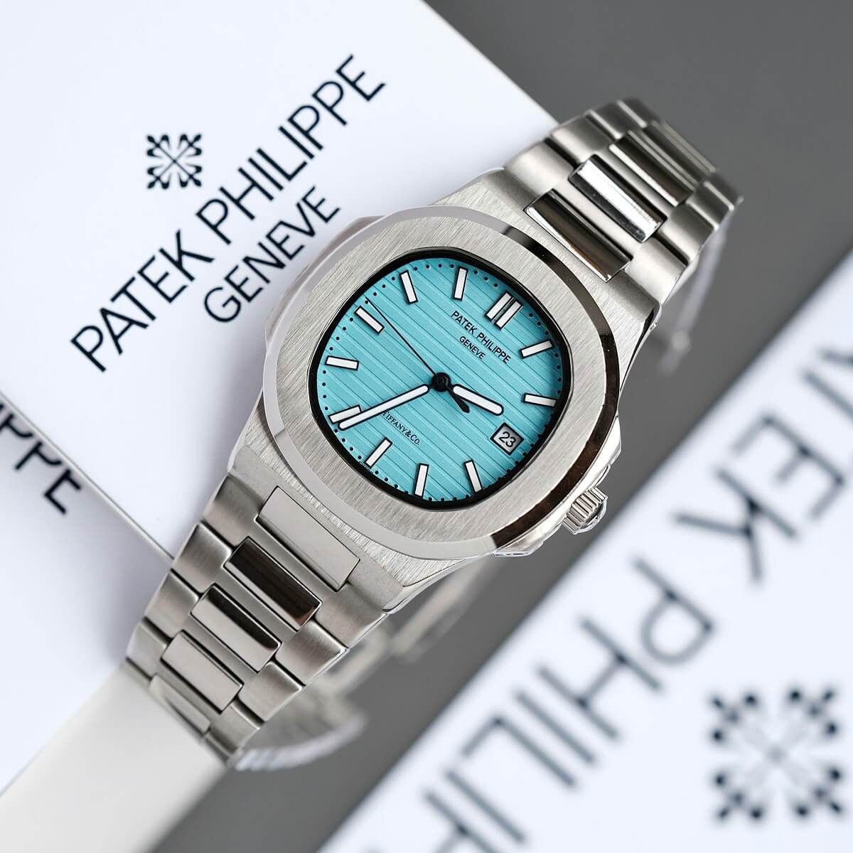 Đồng Hồ Nam Patek Philippe Nautilus 5711 Máy Tự Động Dây Bạc Mặt Xanh Mint Size 40mm