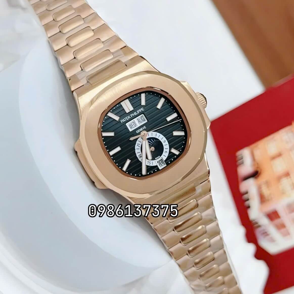 Đồng Hồ Nam Patek Philippe Nautilus 5726 Tự Động Mặt Đen Kim Loại Vàng Hồng Size 40mm