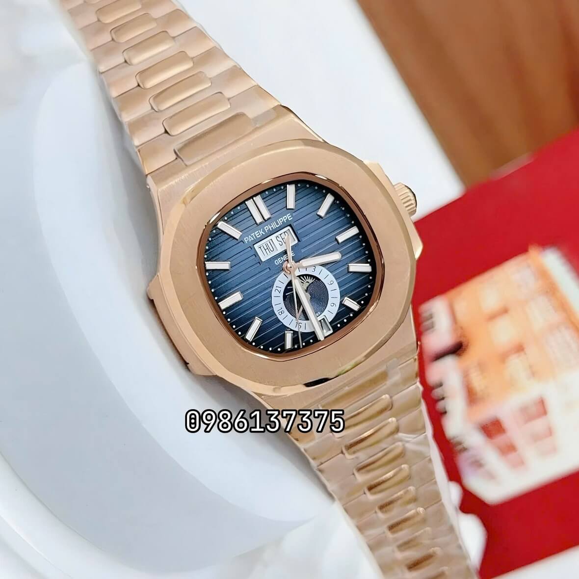 Đồng Hồ Nam Patek Philippe Nautilus 5726 Tự Động Mặt Xanh Dương Kim Loại Vàng Hồng Size 40mm