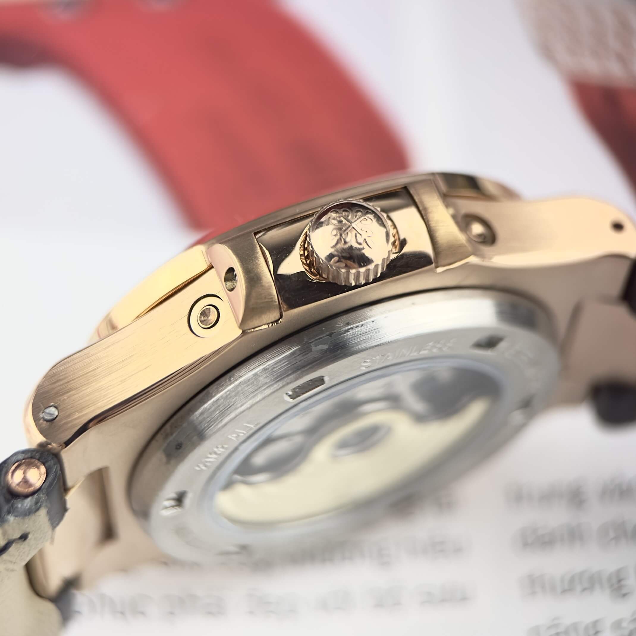 Đồng Hồ Nam Patek Philippe Nautilus Tự Động Dây Da Đen Mặt Đen Đính Đá Rose Size 40mm