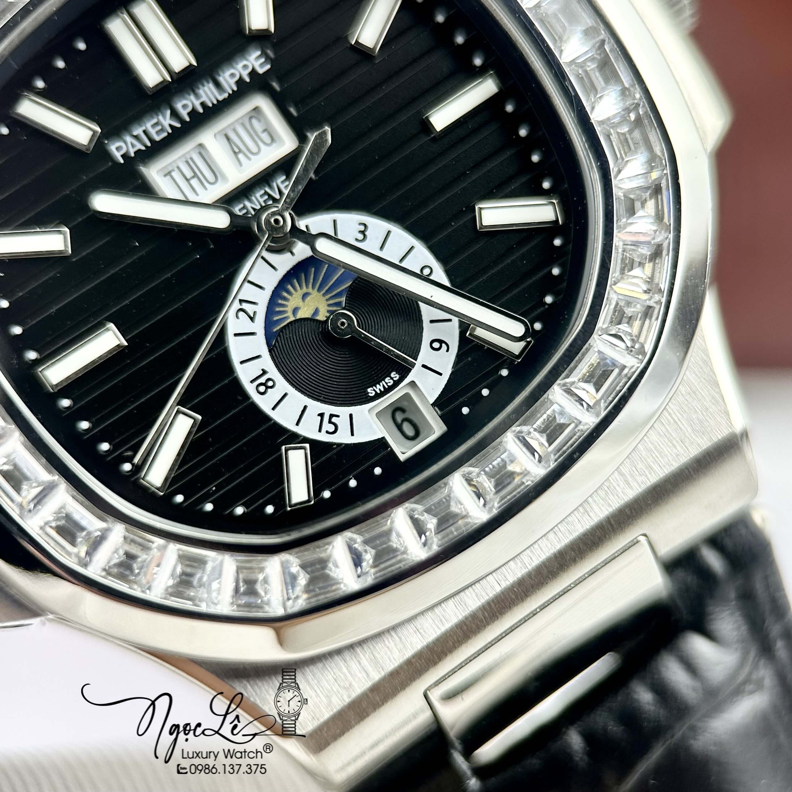 Đồng Hồ Nam Patek Philippe Nautilus Tự Động Dây Da Đen Mặt Đen Đính Đá Silver Size 40mm