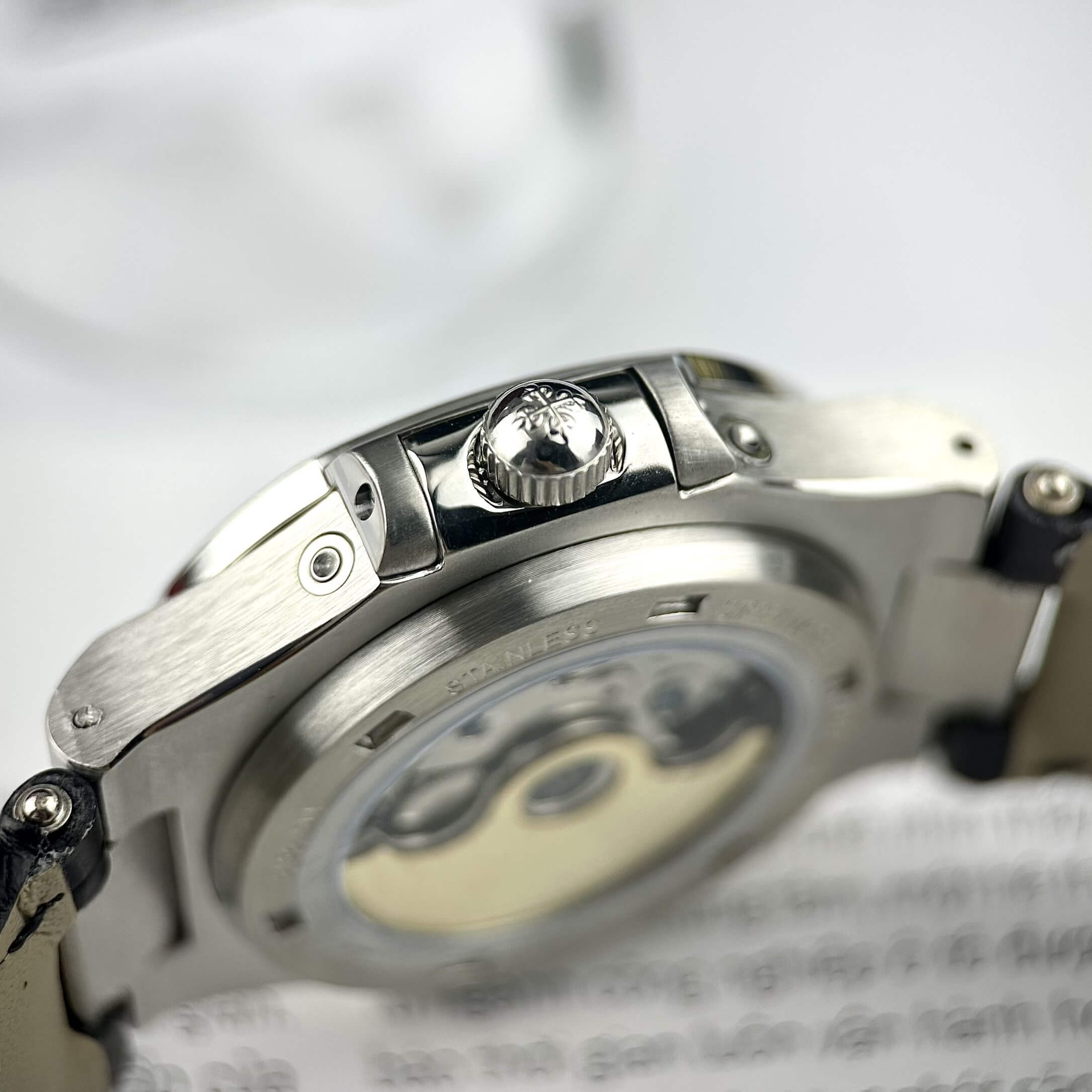 Đồng Hồ Nam Patek Philippe Nautilus Tự Động Dây Da Đen Mặt Đen Đính Đá Silver Size 40mm