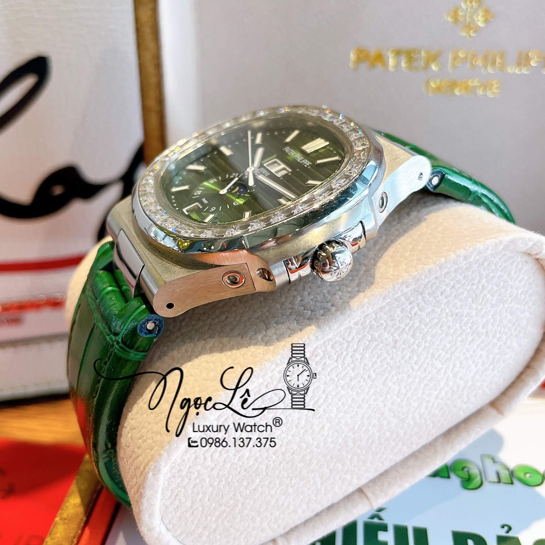 Đồng Hồ Nam Patek Philippe Nautilus Tự Động Dây Da Xanh Lá Mặt Xanh Đính Đá Size 40mm