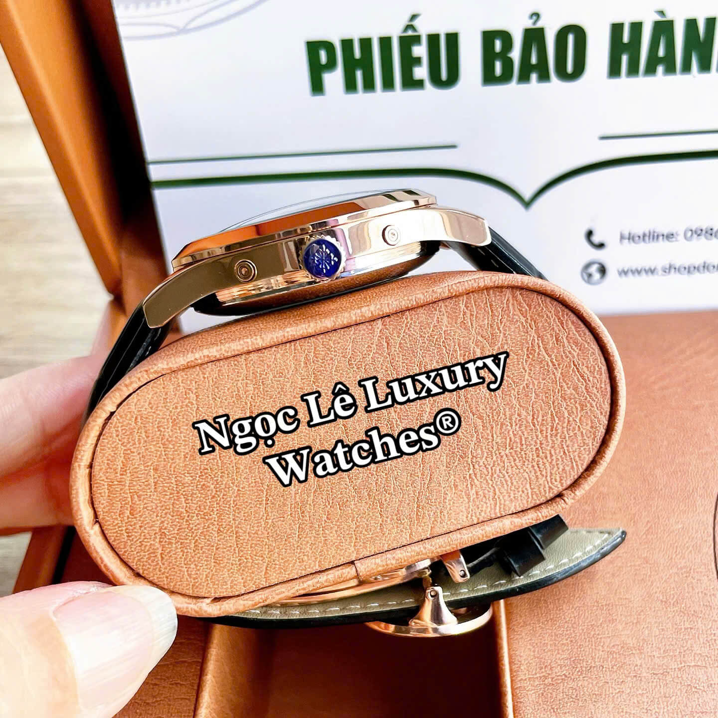 Đồng Hồ Nam Patek Philippe Tự Động Dây Da Đen Mặt Đen Vỏ Rose Size 40mm