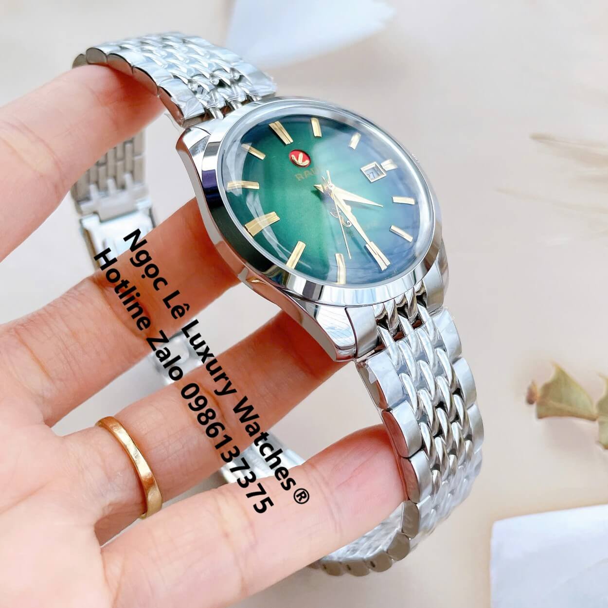 Đồng Hồ Nam Rado Golden Horse Automatic Cao Cấp Dây Bạc Mặt Ombre Xanh Lá Size 40mm - Sapphire
